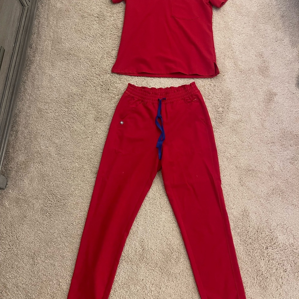 Figs Red Scrubs
